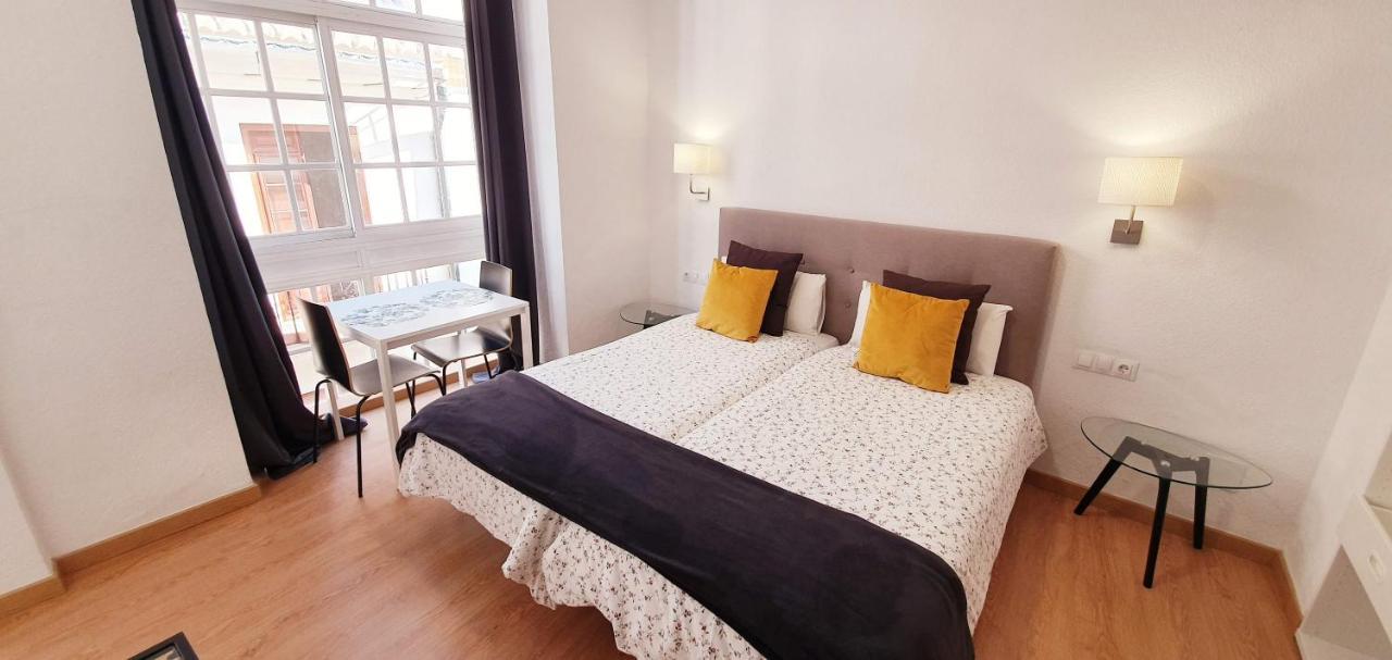 Daire Fan Flat San Juan